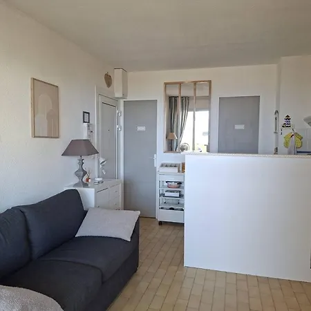 Appartement Port Leucate, 1 Pièce, 4 Personnes - Fr-1-81-463 *